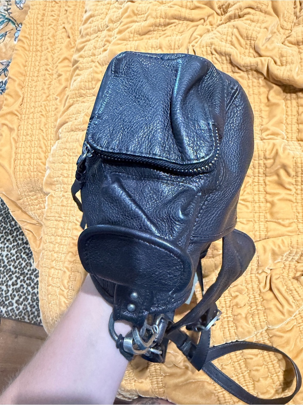 NWT we the free baby Asher leather bag in black - Picture 9 of 10